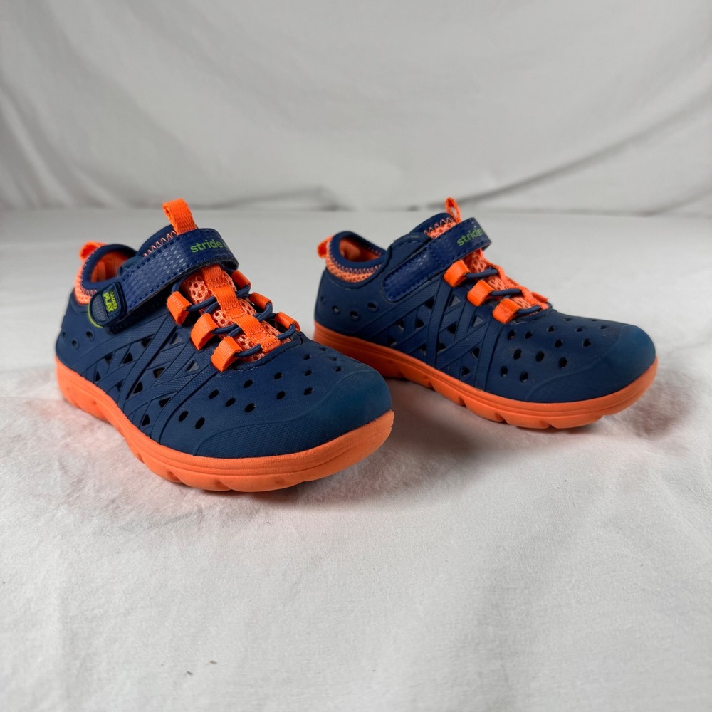 Stride Rite Toddler Boy's Size 9 Made to Play Blue Phibian Sandal Water Shoes